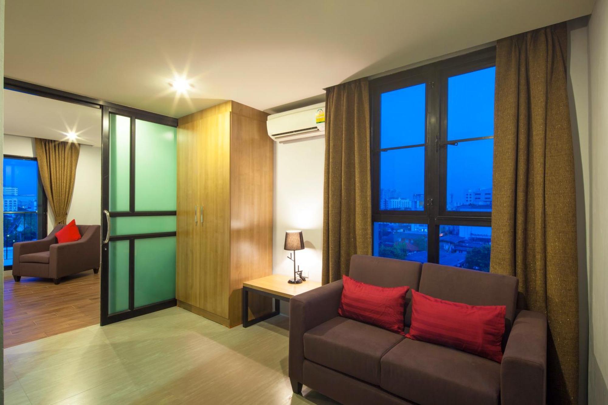 Livotel Hotel Lat Phrao Bangkok Szoba fotó