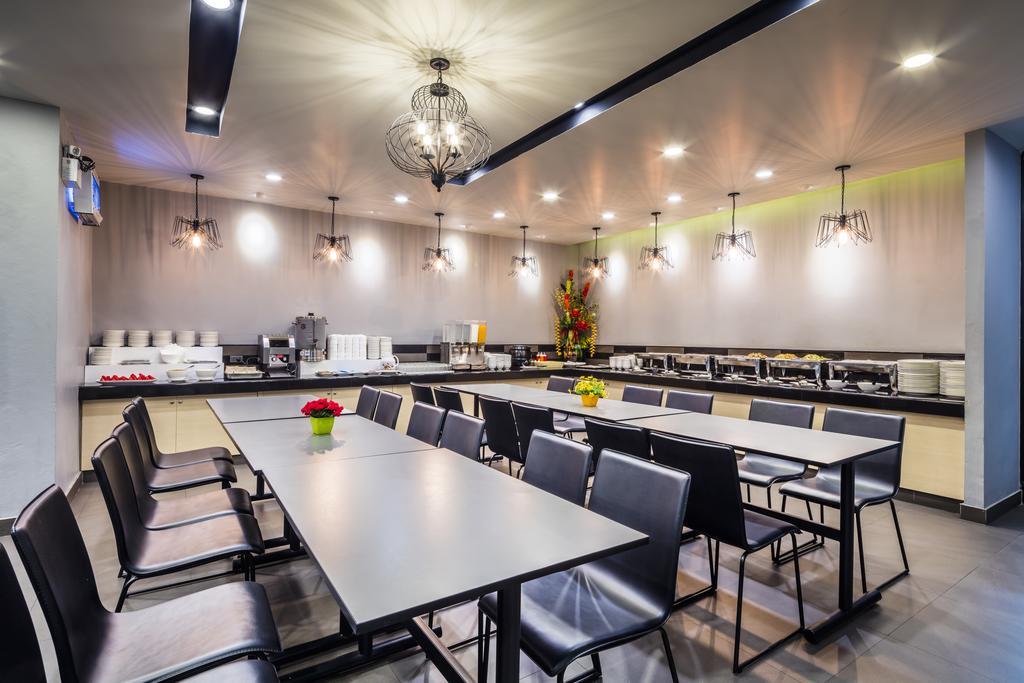 Livotel Hotel Lat Phrao Bangkok Kültér fotó