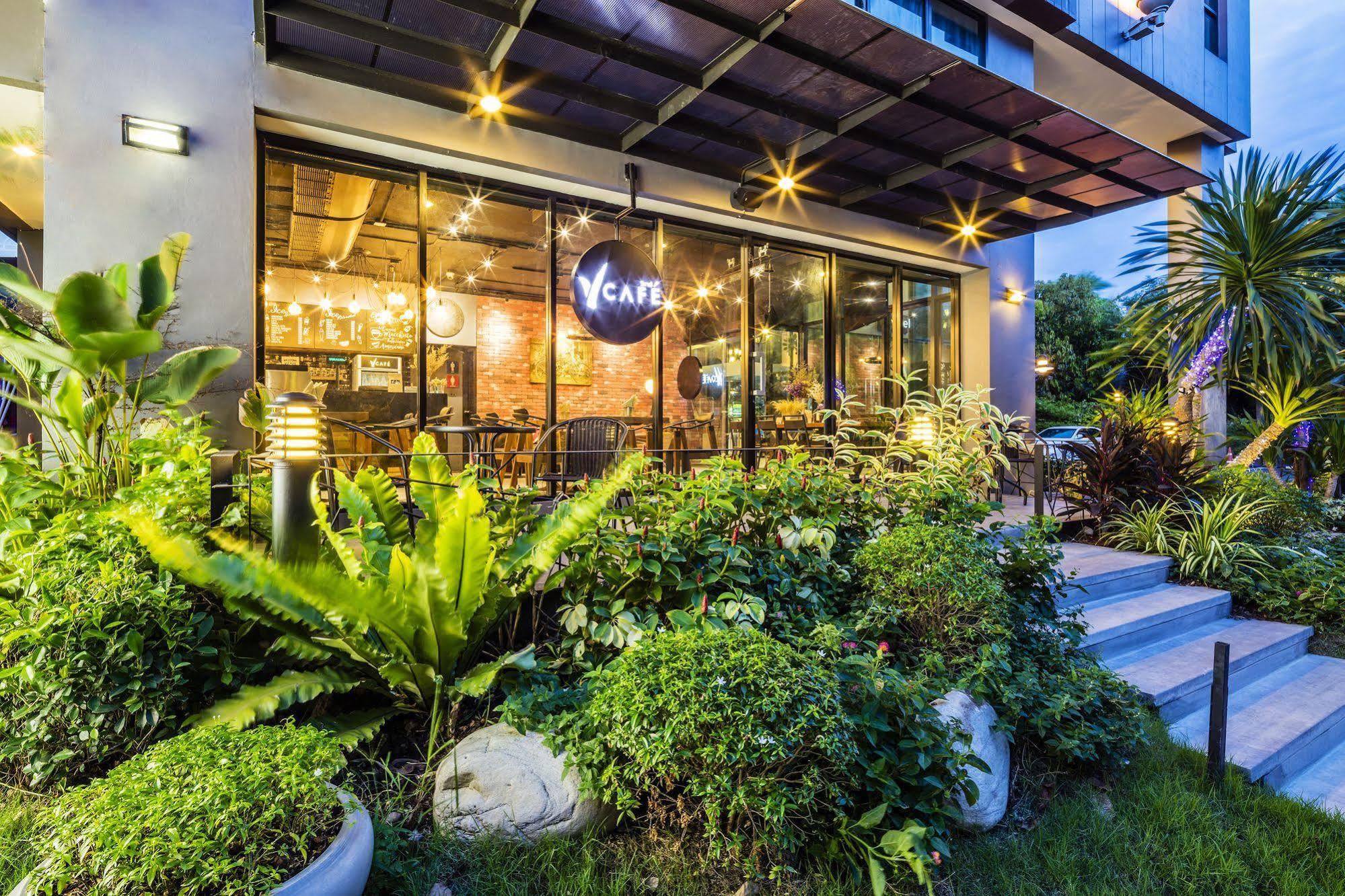Livotel Hotel Lat Phrao Bangkok Kültér fotó